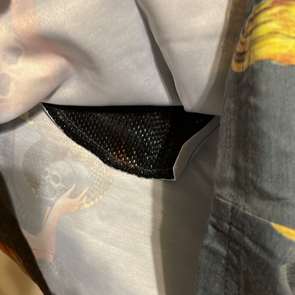 Lost swim trunks - Picture 7 of 8